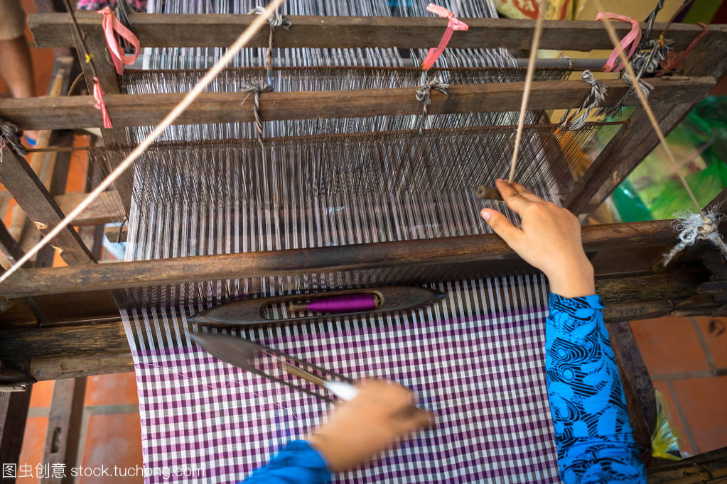 傳承與創(chuàng)新 越南湄公河三角洲協(xié)村的紡織品織造藝術(shù)